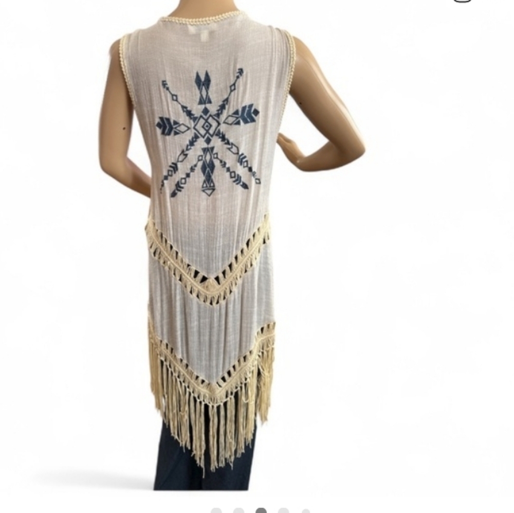 Umgee Beige Fringe Knit Vest Boho Size  Large - Picture 3 of 6